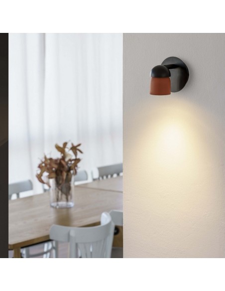 Aplique Orientable Terracota y Negro