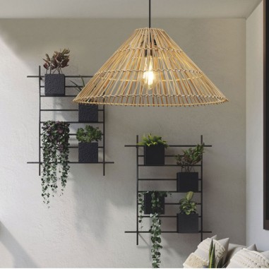 Lámpara de techo realizada en mimbre abierta