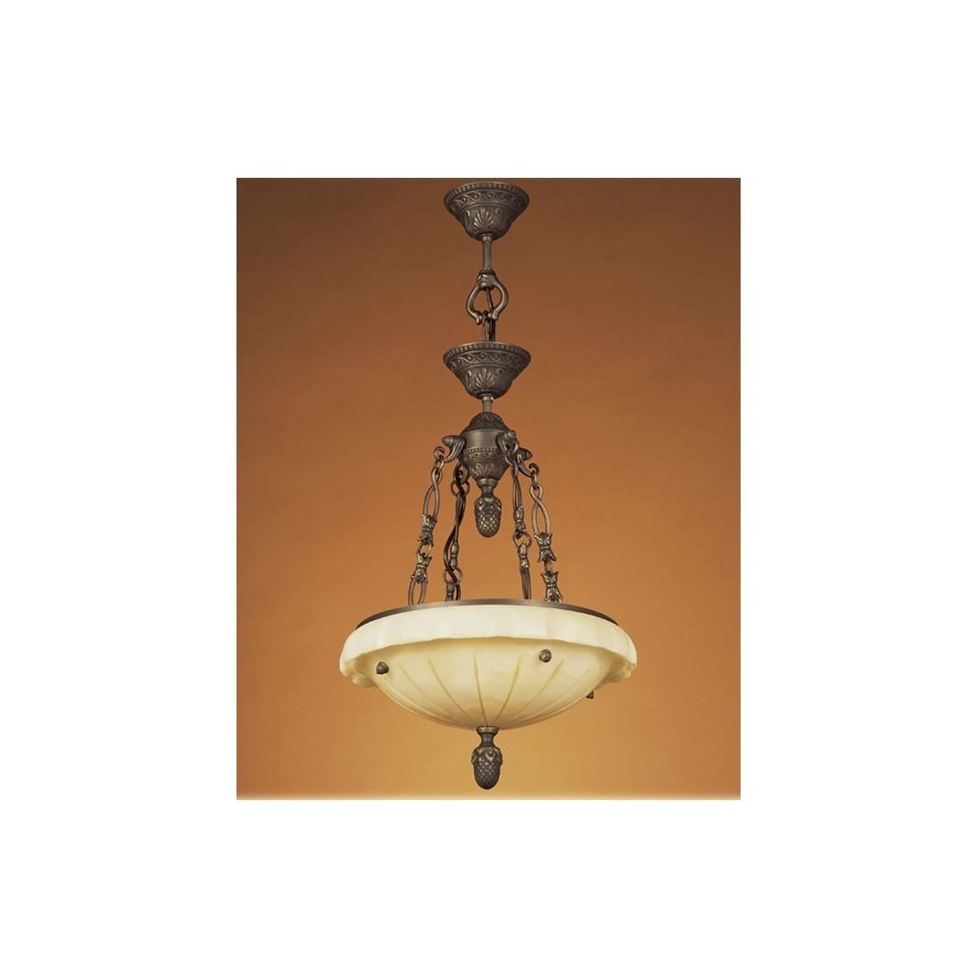 Lámpara colgante de bronce y alabastro fabricada en España