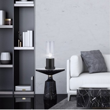 Lámpara sobremesa con tulipa de cristal