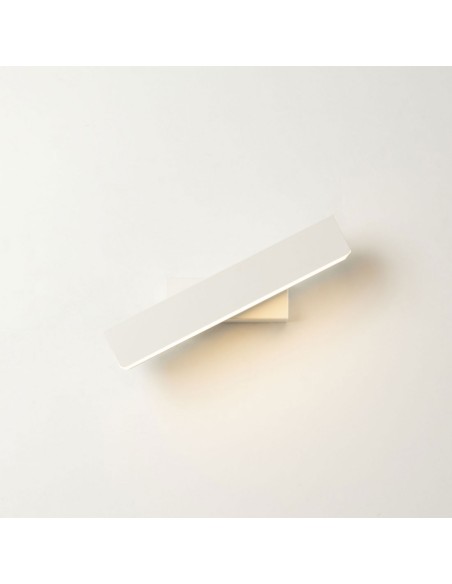 Aplique blanco led líneas rectas