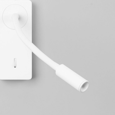 Aplique blanco con flexo articulable