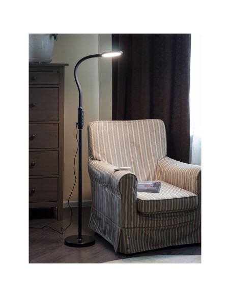 Lámpara de pie alto poder lumínico