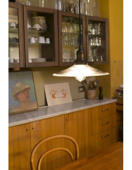 Lámpara Estilo Industrial con Tulipa de Cristal